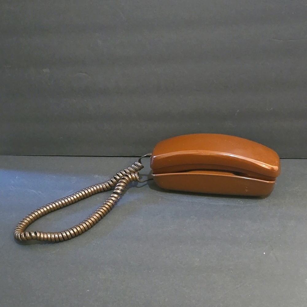 RARE 1980s WESTERN ELECTRIC CHOCLATE BROWN TRIMLINE PUSH BUTTON DESK TOP PHONE